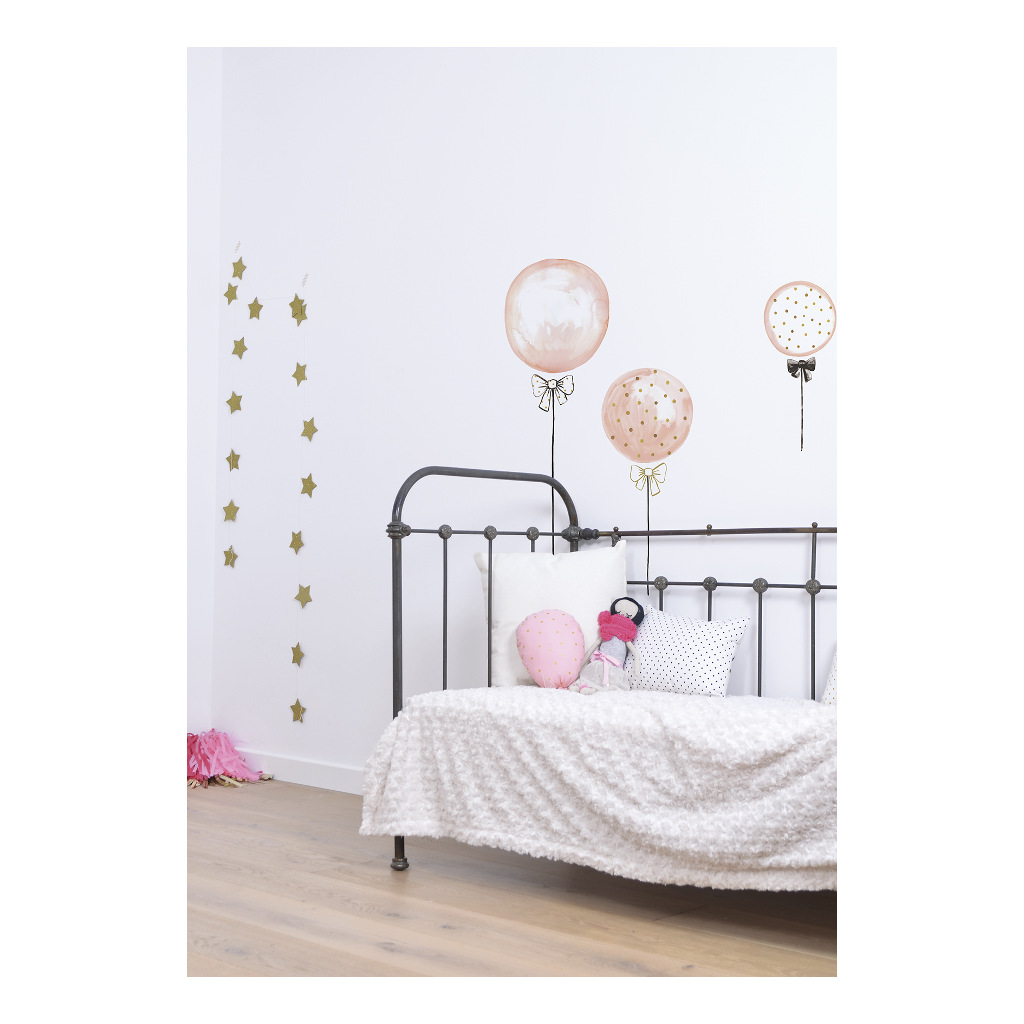 Pink Balloons With Gold Rounds Lilipinso muursticker